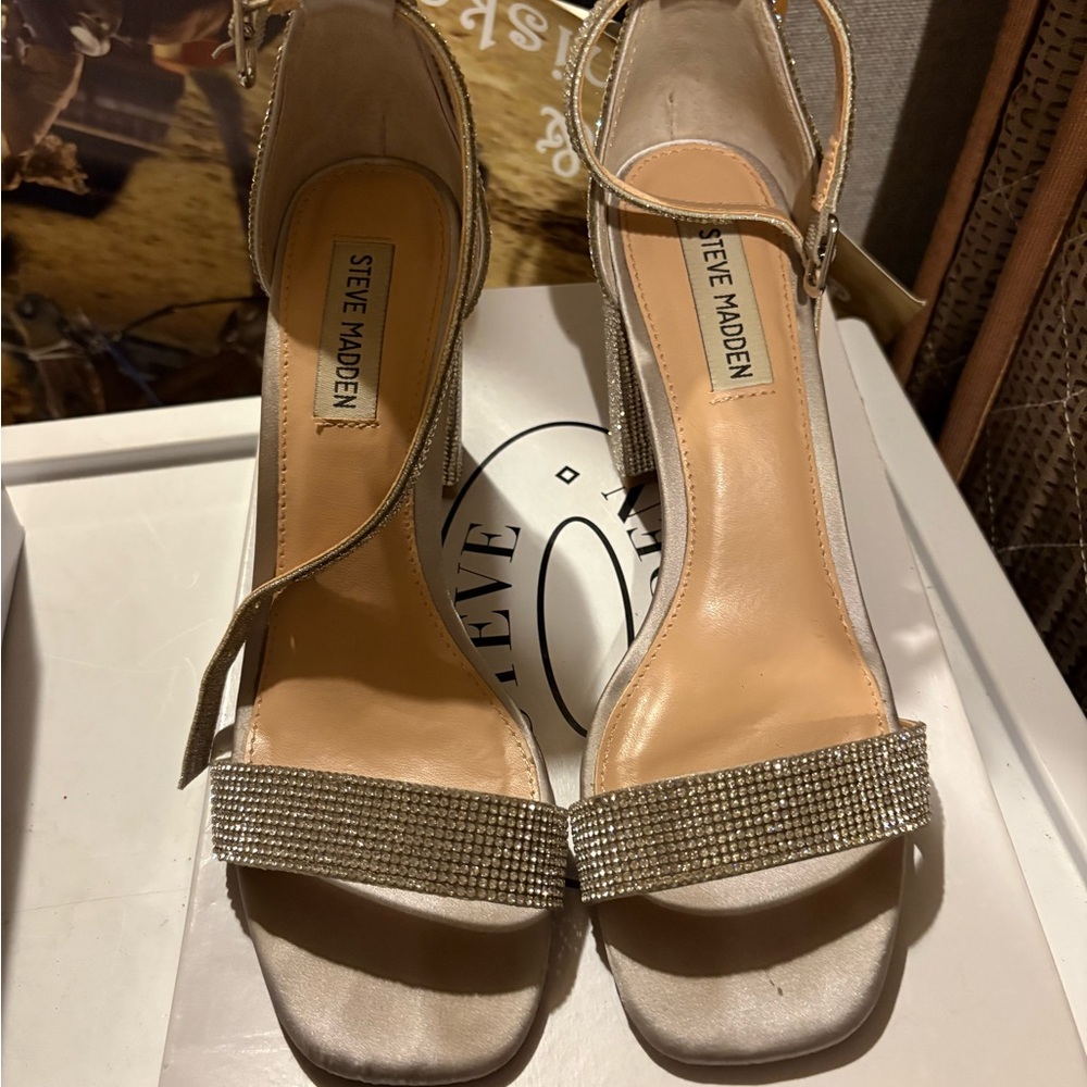Steve Madden Sparkling Silver Heels
